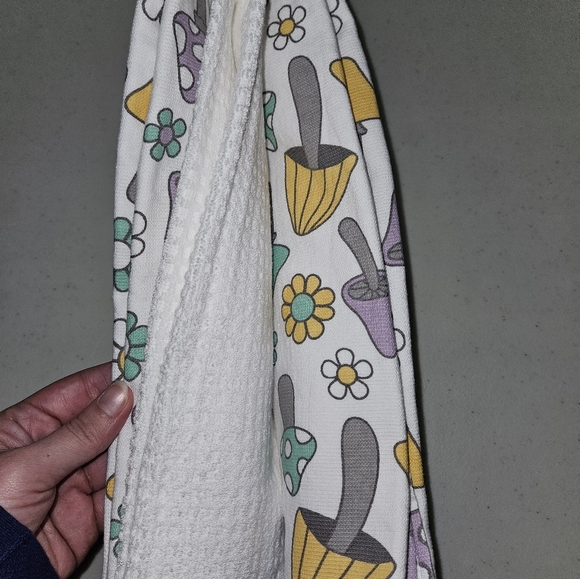 Mushroom Print Kitchen Towels Set of 3 - Picture 2 of 4